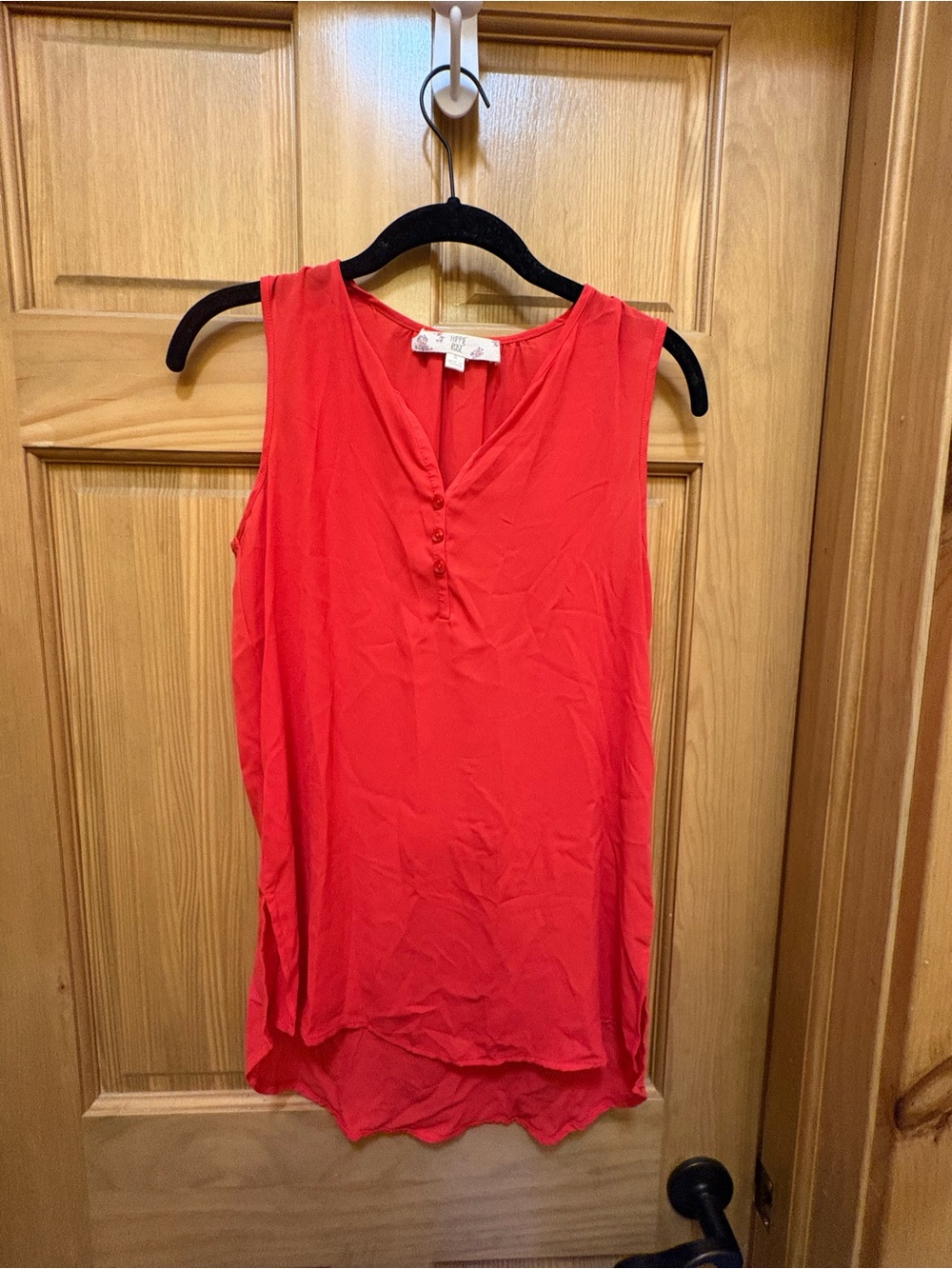 Hippie Rose Coral Red Button-Front Sleeveless V-Neck Camisole